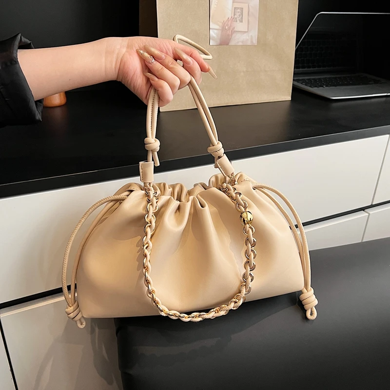 Luxury Soft Pu Leather Women Shoulder Bag High Quality Chain Crossbody Bags for Women Female New Handbags Messenger Bags
Luxury Soft Pu Leather Women Shoulder Bag High Quality Chain Crossbody Bags for Women Female New Handbags Messenger Bags