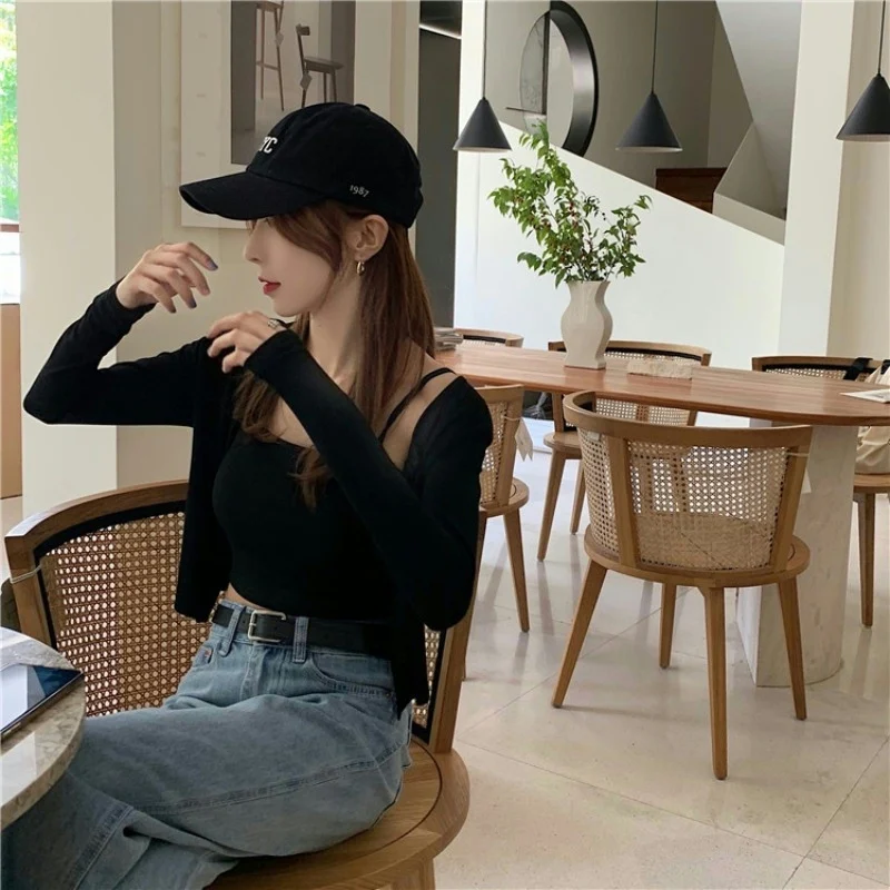 Korean Style Autumn 2026 New Fashion Design Short Sleeveless Women's Two-Piece Set Long Sleeve Open Cardigan Elegant Quality
Korean Style Autumn 2026 New Fashion Design Short Sleeveless Women's Two-Piece Set Long Sleeve Open Cardigan Elegant Quality