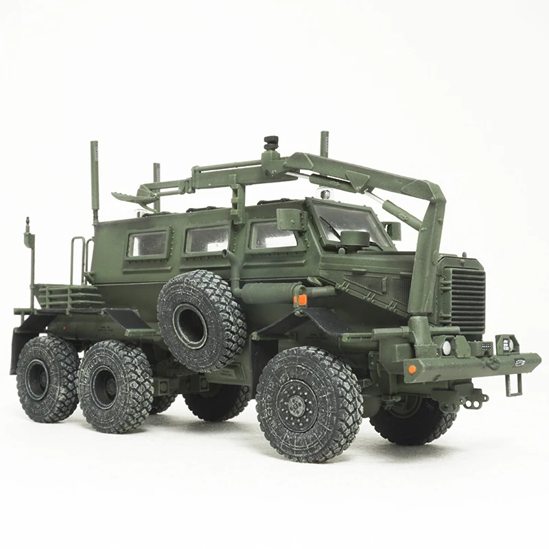 1: 72 T-M American Buffalo Lightning Protection Vehicle Model Baghdad Engineer Corps 2004 Static finished product model
1: 72 T-M American Buffalo Lightning Protection Vehicle Model Baghdad Engineer Corps 2004 Static finished product model