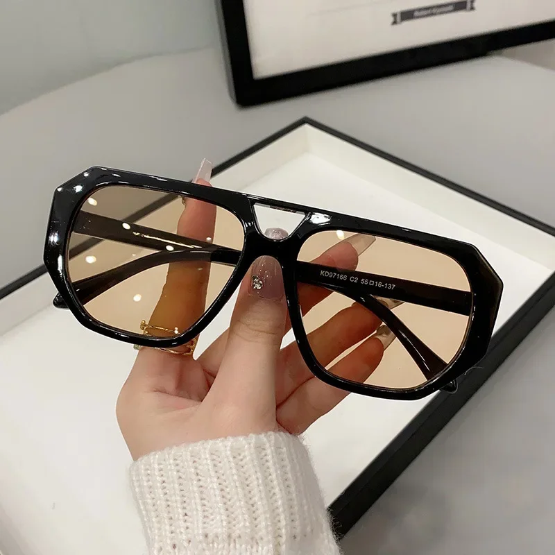 Vintage Square Sunglasses for Women Men Thick Frame Double Bridges Eyewear Female Polygon Sun Glasses Leopard Gafas De Sol 
Vintage Square Sunglasses for Women Men Thick Frame Double Bridges Eyewear Female Polygon Sun Glasses Leopard Gafas De Sol