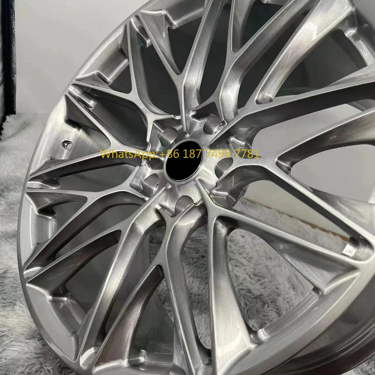 Popular Brushed Customized Aluminum Alloy Monoblock Rims Staggered 18 19 20 21 22 Inches M5 X6 X5 Forged Car Wheels
Popular Brushed Customized Aluminum Alloy Monoblock Rims Staggered 18 19 20 21 22 Inches M5 X6 X5 Forged Car Wheels