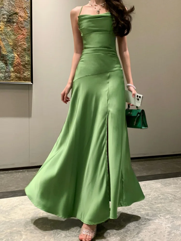 Women's Summer Swing-Collar Elegant Dresses French Satin Side Slit Slim Sexy Green Sling A-line Dress Party Evening Chic 2025
Women's Summer Swing-Collar Elegant Dresses French Satin Side Slit Slim Sexy Green Sling A-line Dress Party Evening Chic 2025