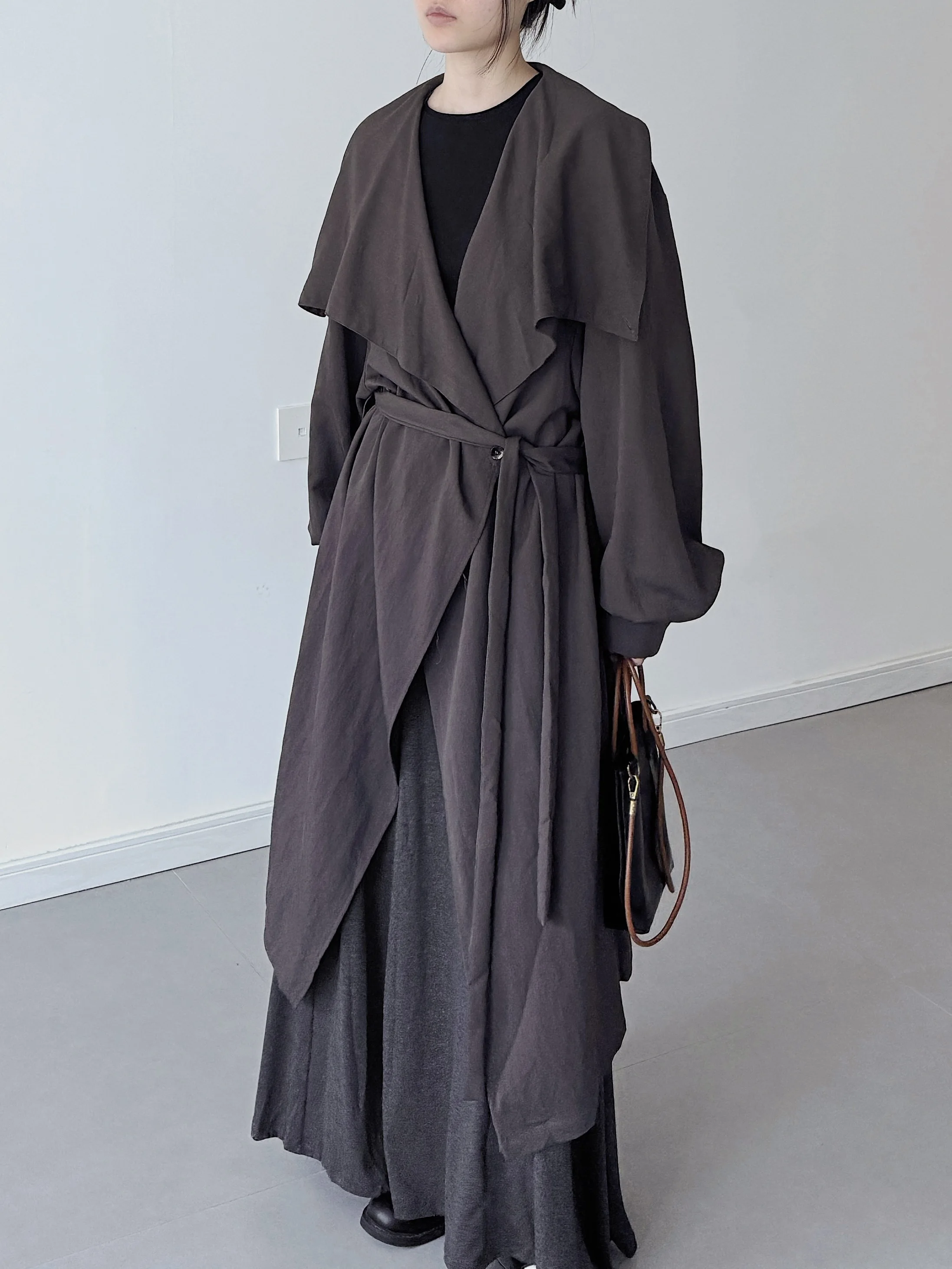 Loose Fit Long Coat Korean Style Belted Casual Large Collar Design Slimming Outerwear Commute Polyester Long Sleeve Vest
Loose Fit Long Coat Korean Style Belted Casual Large Collar Design Slimming Outerwear Commute Polyester Long Sleeve Vest