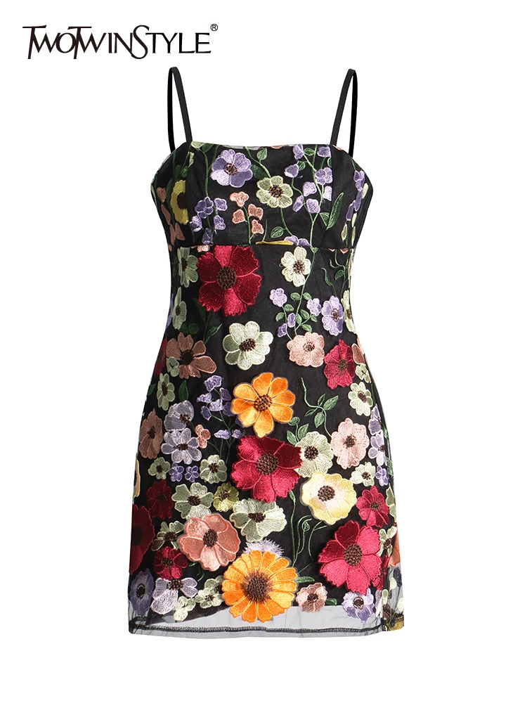 TWOTWINSTYLE Colorblock Patchwork Appliques Elegant Dresses For Women Square Collar Sleeveless High Waist Mini Dress Female New
TWOTWINSTYLE Colorblock Patchwork Appliques Elegant Dresses For Women Square Collar Sleeveless High Waist Mini Dress Female New