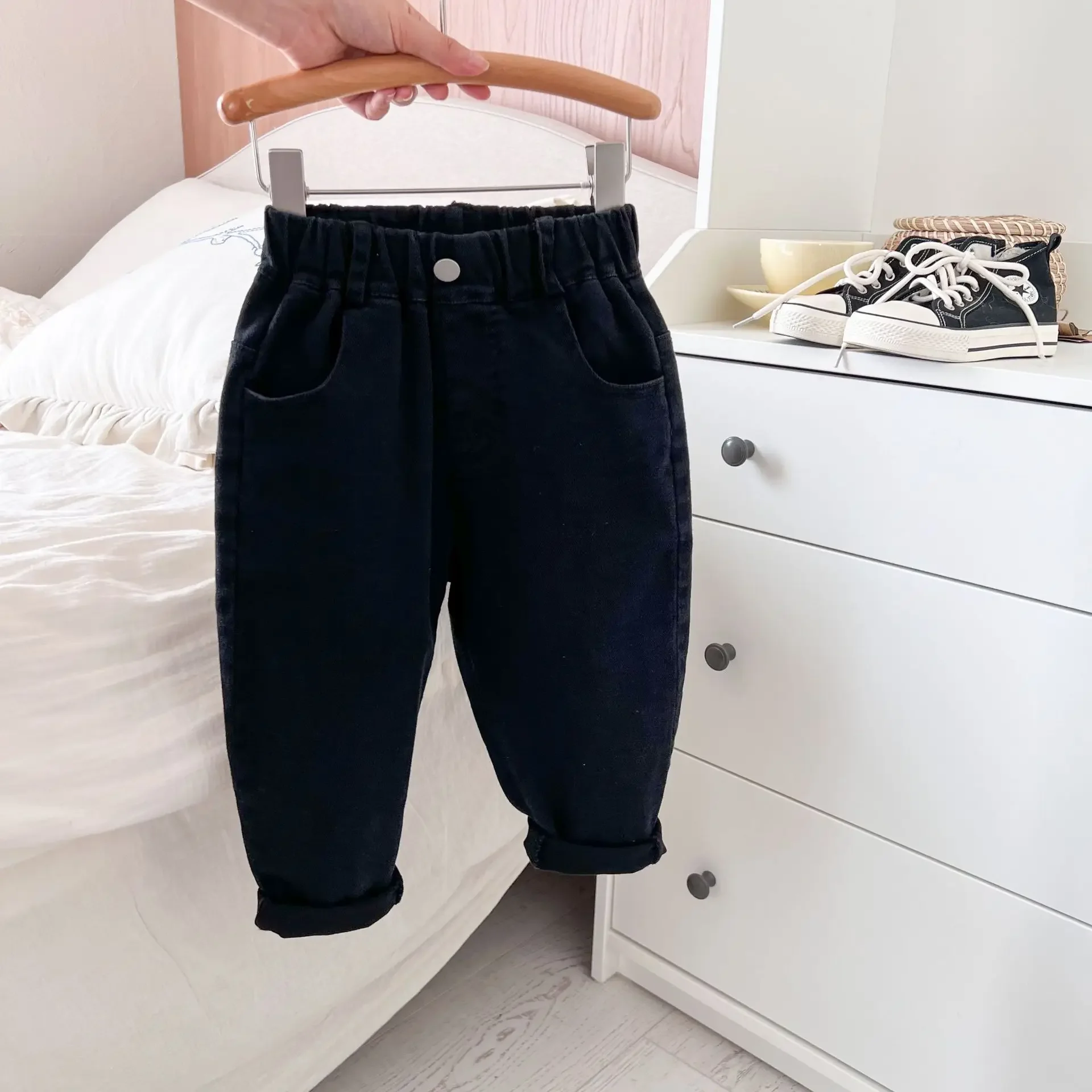 Children's Clothing 2024 Autumn New Children's Casual Pants Black Boys and Girls Pants Trousers Children's Pants Korean Version
Children's Clothing 2024 Autumn New Children's Casual Pants Black Boys and Girls Pants Trousers Children's Pants Korean Version