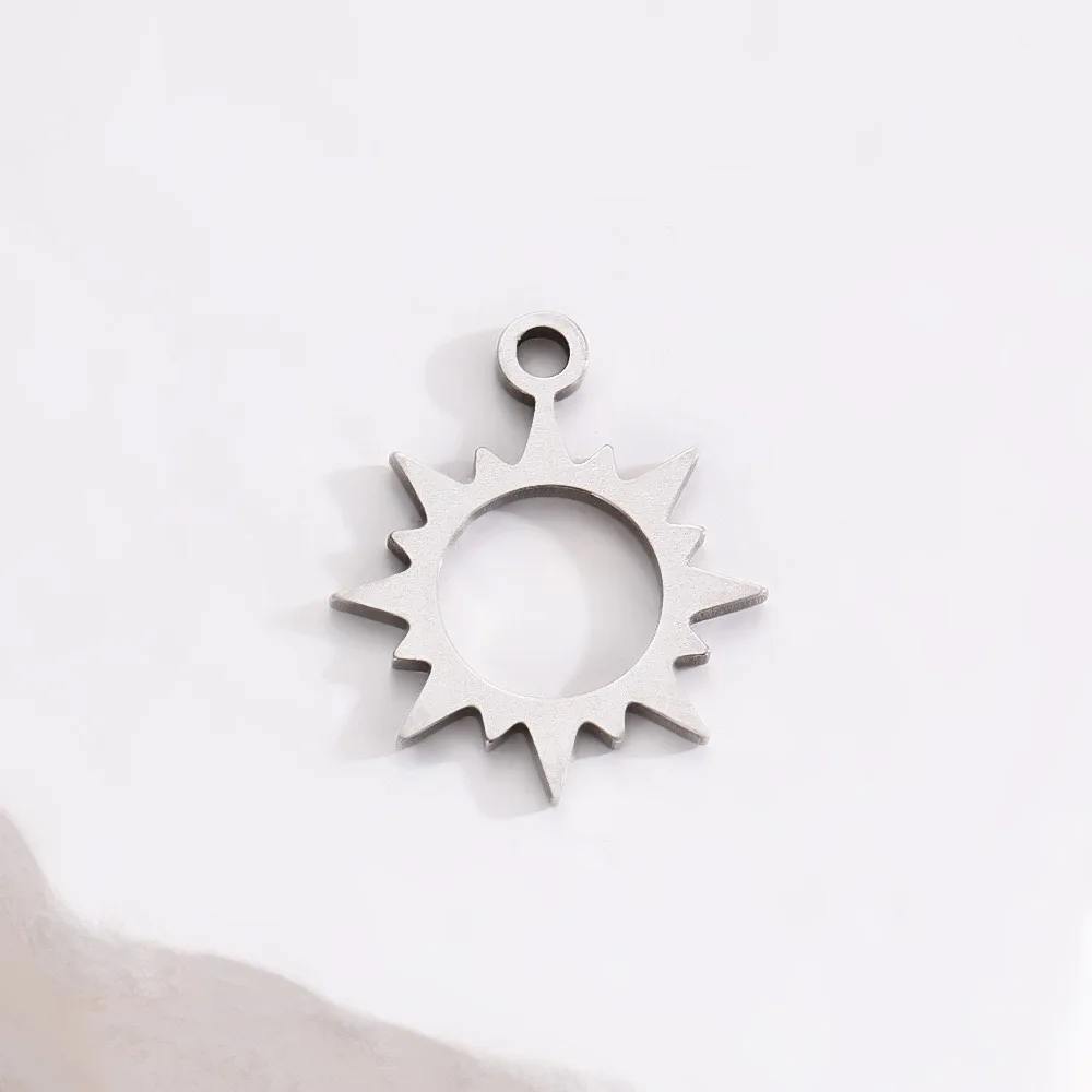 Simple Stainless steel Tiny Sun Shape Charm Meteor Earrings 10pcs/lot Bracelet Necklace Accessories Shining Sun Pendant
Simple Stainless steel Tiny Sun Shape Charm Meteor Earrings 10pcs/lot Bracelet Necklace Accessories Shining Sun Pendant