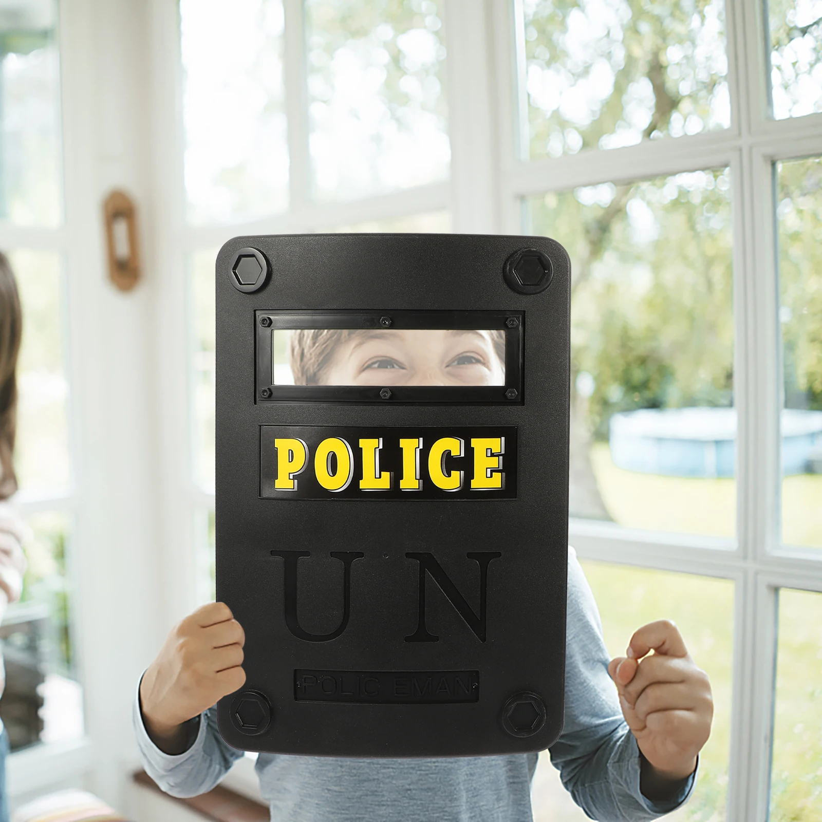 4Pcs Policeman Shield Toy Kids Cosplay Stage Performance Props Reusable Plastic Halloween Simulated Shield
4Pcs Policeman Shield Toy Kids Cosplay Stage Performance Props Reusable Plastic Halloween Simulated Shield