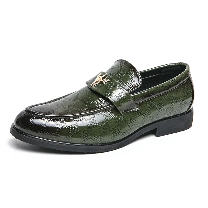 New trendy men's leather shoes for motorcycles, low top block style, fashionable and casual versatile shoes
New trendy men's leather shoes for motorcycles, low top block style, fashionable and casual versatile shoes