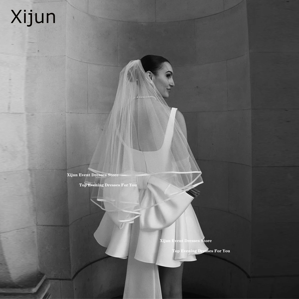 Xijun Modern Satin Short Wedding Dresses Bow Back Sleeveless Square Collar Mini Bridal Gowns A-Line Formal Prom Dresses Customiz
Xijun Modern Satin Short Wedding Dresses Bow Back Sleeveless Square Collar Mini Bridal Gowns A-Line Formal Prom Dresses Customiz