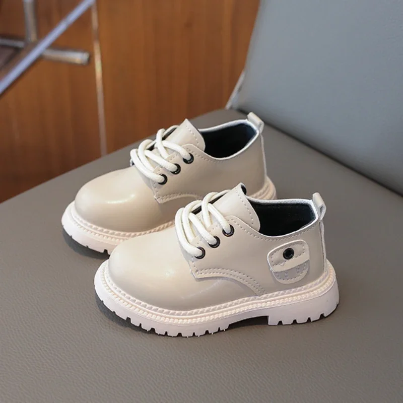 2024 Toddler Casual Shoes Solid Color Fashion British Style Black School Girl Shoes Children's Leather Shoes for Boys Versatile
2024 Toddler Casual Shoes Solid Color Fashion British Style Black School Girl Shoes Children's Leather Shoes for Boys Versatile