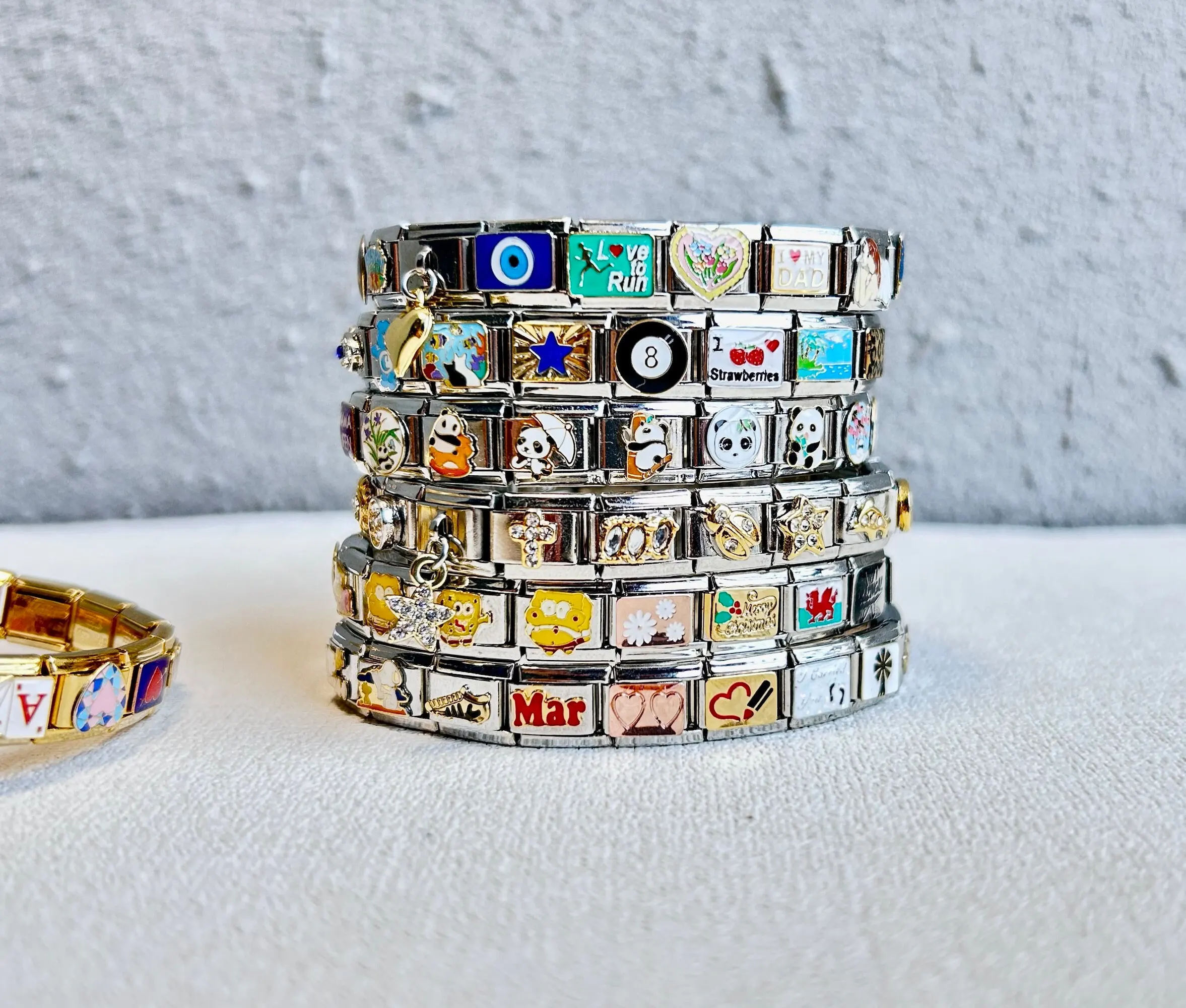 20-80 Pcs New Fashion Mix Mystery Randomly Blind Boxes Stainless Steel Italian Charm Bracelet Y2K Jewelry DIY Making
20-80 Pcs New Fashion Mix Mystery Randomly Blind Boxes Stainless Steel Italian Charm Bracelet Y2K Jewelry DIY Making
