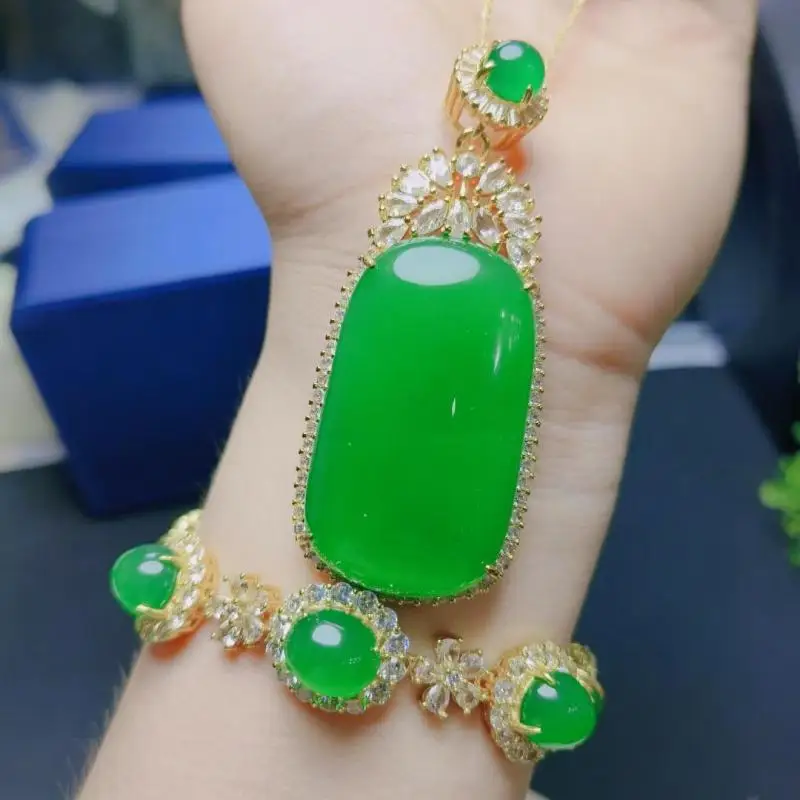 Комплект ювелирных изделий из натурального зеленого нефрита, женский кулон из Мьянманского жадеита, ожерелье, кольцо, браслет, роскошные комплекты ювелирных изделий из нефрита, подарки для женщин
Комплект ювелирных изделий из натурального зеленого нефрита, женский кулон из Мьянманского жадеита, ожерелье, кольцо, браслет, роскошные комплекты ювелирных изделий из нефрита, подарки для женщин