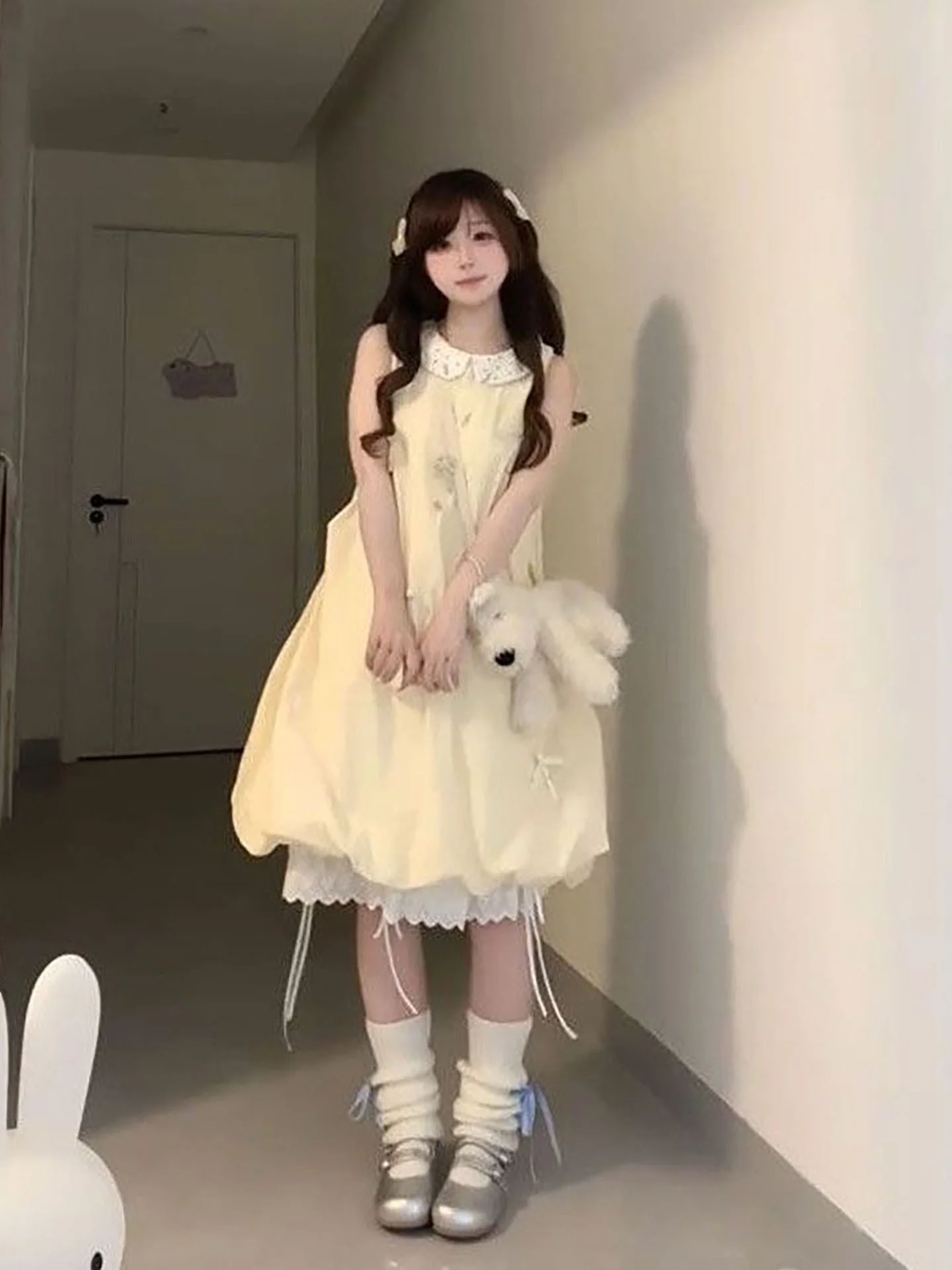 Sweet Japanese Style Pleated Loose Frock Dress Sleeveless High Waist A-Line Skirt for Female Students Casual Summer Dress
Sweet Japanese Style Pleated Loose Frock Dress Sleeveless High Waist A-Line Skirt for Female Students Casual Summer Dress