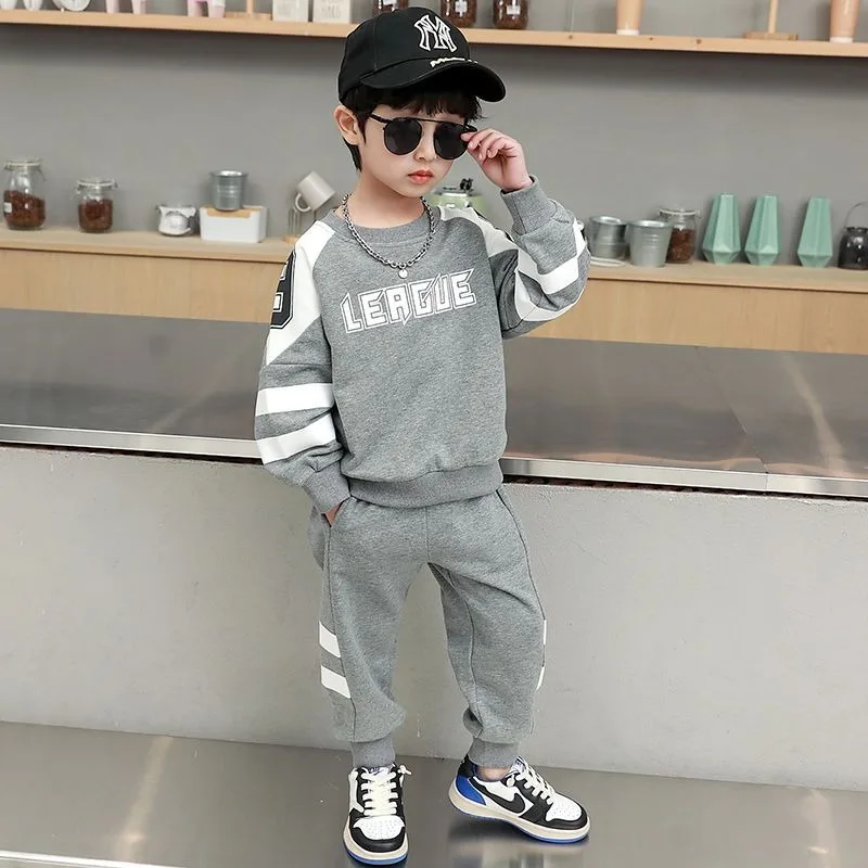 Комплекты свитшотов для детей, корейская детская одежда, 2024, детская верхняя одежда для мальчиков и мужчин, одежда для мальчиков, год мальчика
Комплекты свитшотов для детей, корейская детская одежда, 2024, детская верхняя одежда для мальчиков и мужчин, одежда для мальчиков, год мальчика