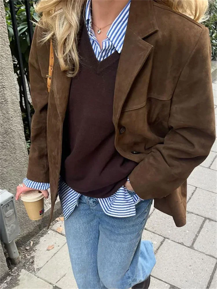 Vintage Fashion Pocket Jackets For Women Winter High Street Lapel Elegant Solid Commute Winter Outwear Ladies 2025 Coat
Vintage Fashion Pocket Jackets For Women Winter High Street Lapel Elegant Solid Commute Winter Outwear Ladies 2025 Coat