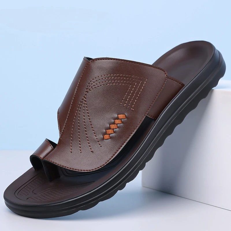 Men's Summer Fashion Sandals Simple Beach Shoes Thick Bottom Soft Anti-slip Slip-On Slippers
Men's Summer Fashion Sandals Simple Beach Shoes Thick Bottom Soft Anti-slip Slip-On Slippers