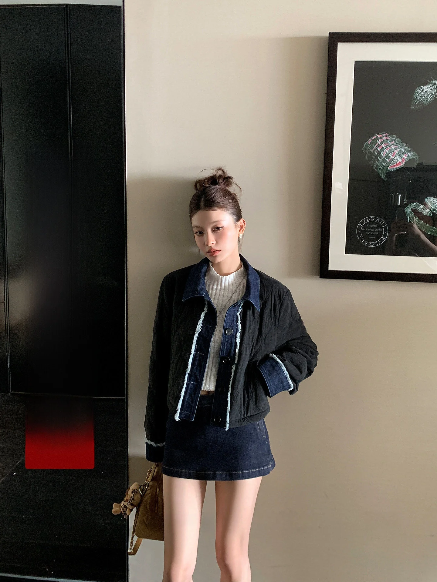 LIONE Lila Black Denim Cotton Jacket with Inserts Thickened Short Outerwear Korean Style Women's Fashion Commute
LIONE Lila Black Denim Cotton Jacket with Inserts Thickened Short Outerwear Korean Style Women's Fashion Commute