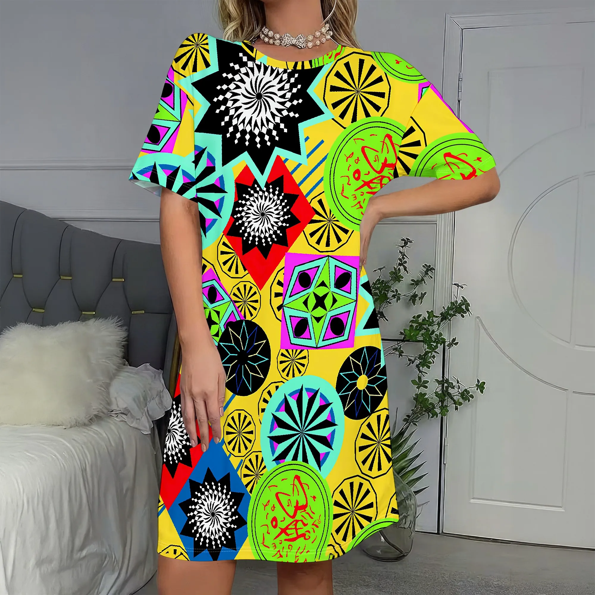 Neon Geometric Print Dress, Abstract Art Tunic, Boho Summer Shift, Colorful Party Wear, Casual Vacation Outfit, S-2XL
Neon Geometric Print Dress, Abstract Art Tunic, Boho Summer Shift, Colorful Party Wear, Casual Vacation Outfit, S-2XL
