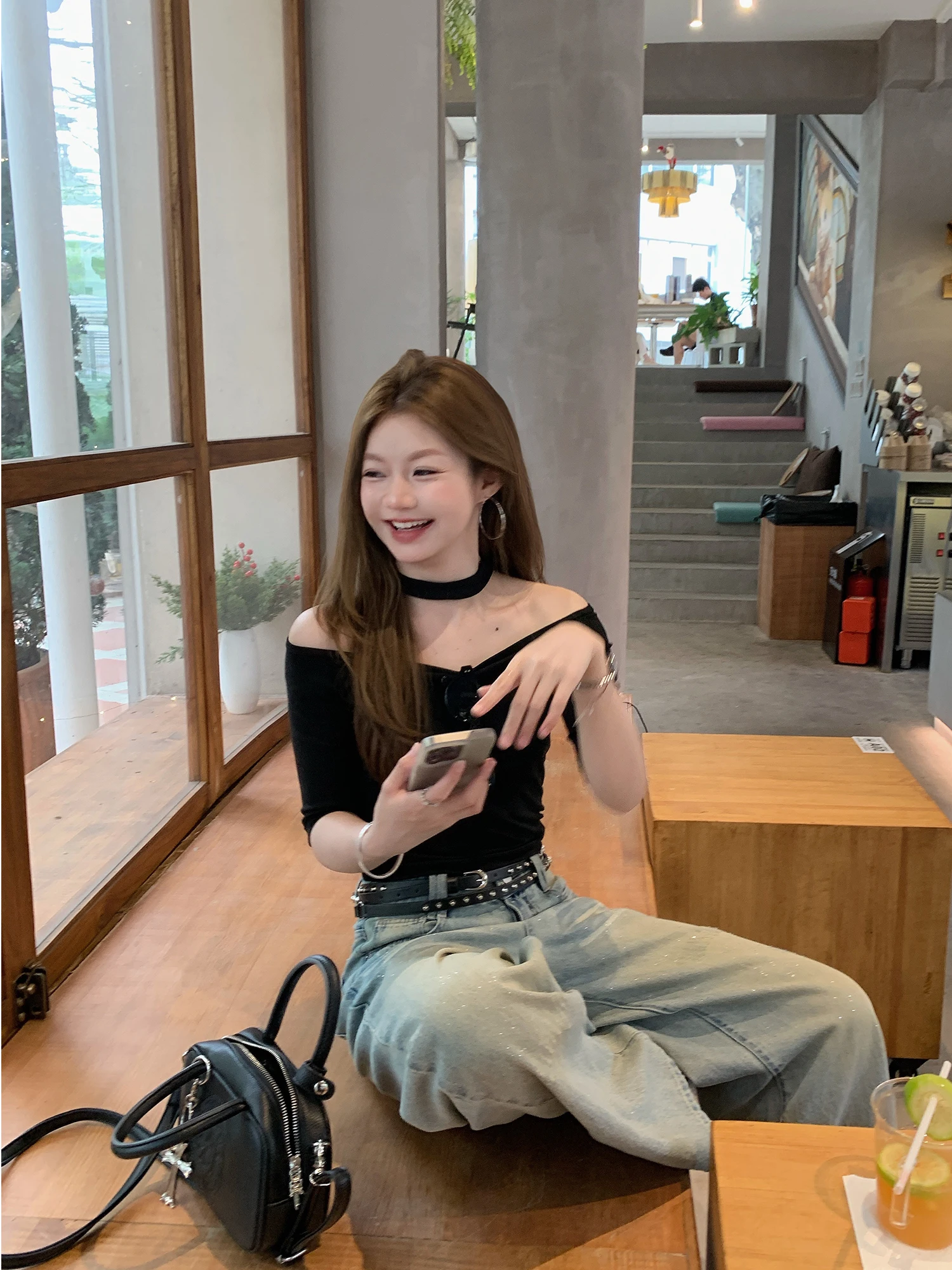 Fashionable Ruched One-Shoulder Knitted Sweater Women's Slim Fit Casual Style Spring Summer Autumn Seven-Sleeve Soft Lenzing
Fashionable Ruched One-Shoulder Knitted Sweater Women's Slim Fit Casual Style Spring Summer Autumn Seven-Sleeve Soft Lenzing