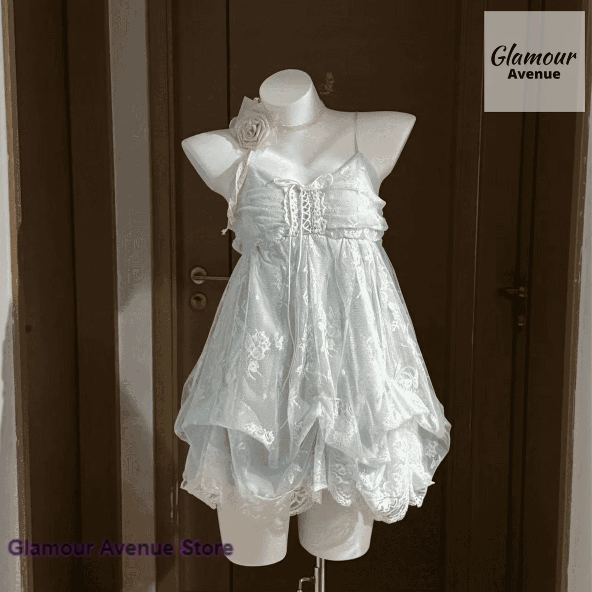 Japanese style sweet lace flower bud suspender dress for women in spring and summer new fashionable and cute casual dress
Japanese style sweet lace flower bud suspender dress for women in spring and summer new fashionable and cute casual dress