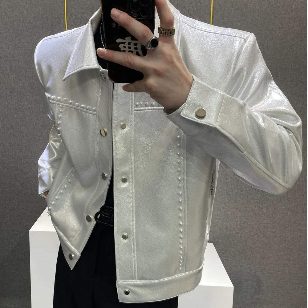 2025 High Quality Luxury Pearl Decoration Jacket Men Fashion Punk Club Outfit Blazer Jacket Suit Coat Jacket Party Blazer Men
2025 High Quality Luxury Pearl Decoration Jacket Men Fashion Punk Club Outfit Blazer Jacket Suit Coat Jacket Party Blazer Men