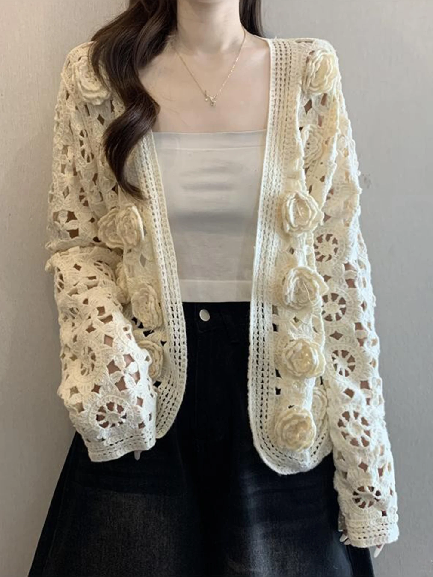 Уникальный вязаный кружевной ажурный кардиган для женщин, ранняя весна, большие размеры, красивая верхняя одежда в корейском стиле, свободный крой
Уникальный вязаный кружевной ажурный кардиган для женщин, ранняя весна, большие размеры, красивая верхняя одежда в корейском стиле, свободный крой