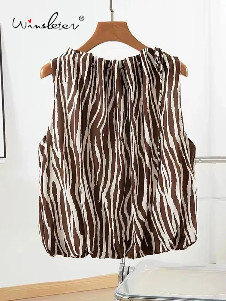 Winsleter-100%Real Silk Double Crepe Elegant Vest, Slash Neck Zebra Stripe, Women Fashion Loose Tank Top, 2026 Summer T67161CC
Winsleter-100%Real Silk Double Crepe Elegant Vest, Slash Neck Zebra Stripe, Women Fashion Loose Tank Top, 2026 Summer T67161CC