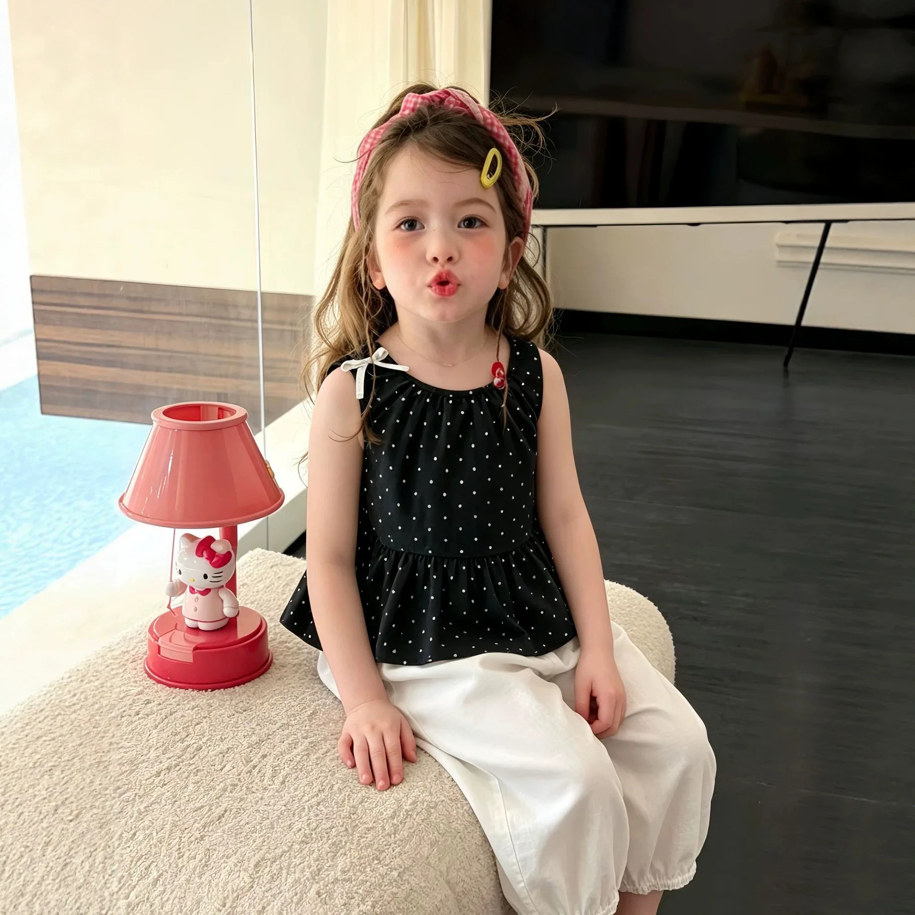 Girls Polka Dot Top Set Summer Childrens Stylish Pants Baby Fresh Breathable Fashionable Versatile Two-Piece Set for Girls
Girls Polka Dot Top Set Summer Childrens Stylish Pants Baby Fresh Breathable Fashionable Versatile Two-Piece Set for Girls