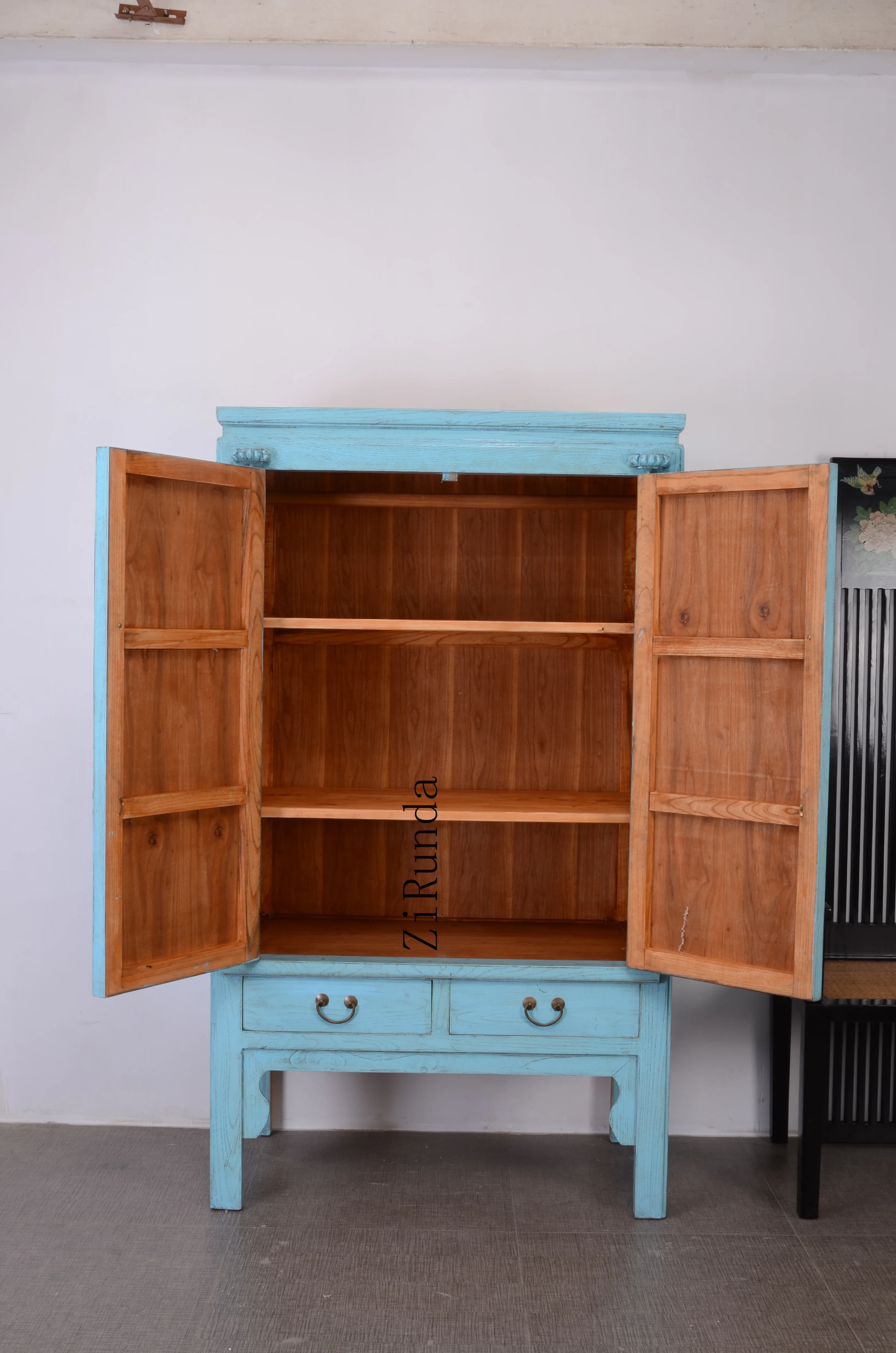 Antique Chinese solid wood living room cabinet environmentally friendly sky blue lacquered double door kitchen cabinet
Antique Chinese solid wood living room cabinet environmentally friendly sky blue lacquered double door kitchen cabinet