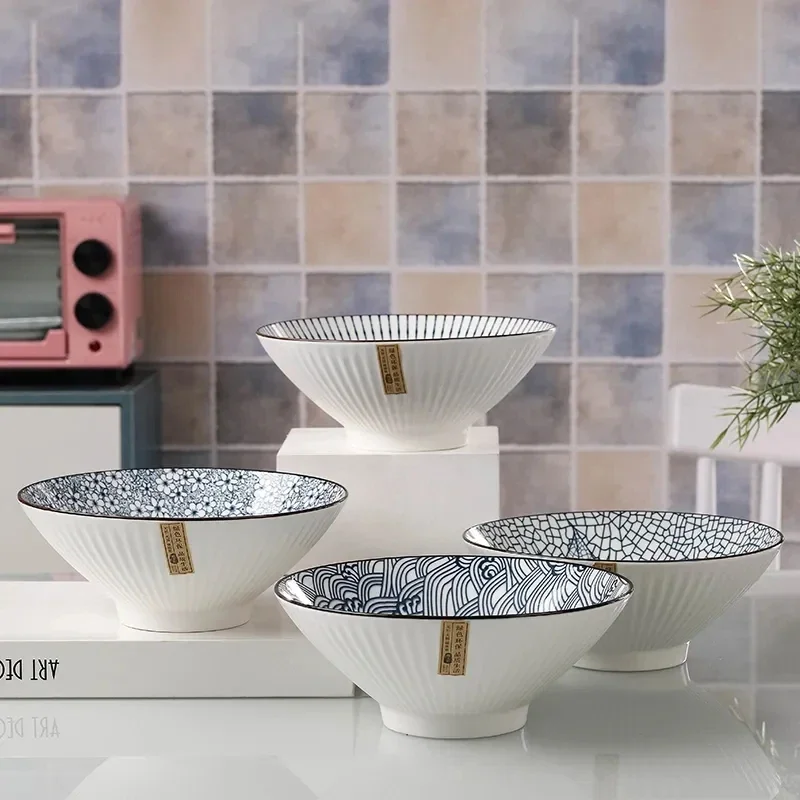Japanese-style Ceramic Tableware Big Soup Bowl Household Large Ramen Bowl Bucket Hat Trumpet Bow
Japanese-style Ceramic Tableware Big Soup Bowl Household Large Ramen Bowl Bucket Hat Trumpet Bow