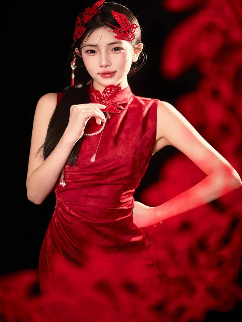 New Year Theme Red Vintage Portrait Photoaphy Artistic Costume Paper Cutting Studio Ep Yang Ge Polyester Fiber
New Year Theme Red Vintage Portrait Photoaphy Artistic Costume Paper Cutting Studio Ep Yang Ge Polyester Fiber