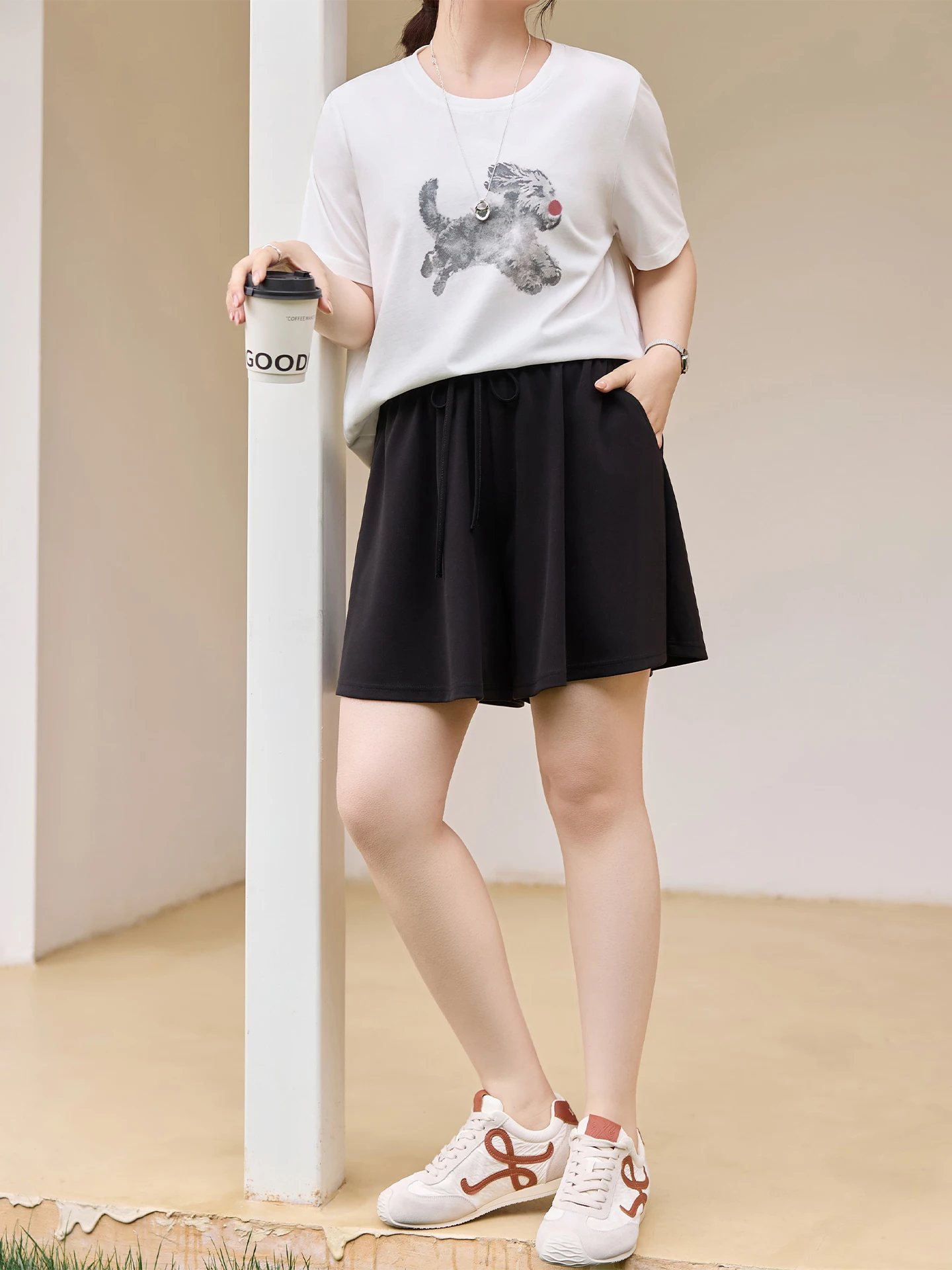 plus Size Women's Shorts Elastic Waistband Casual Loose Fit Summer Fashionable Versatile Mask Print Pants A-Line Skirt
plus Size Women's Shorts Elastic Waistband Casual Loose Fit Summer Fashionable Versatile Mask Print Pants A-Line Skirt