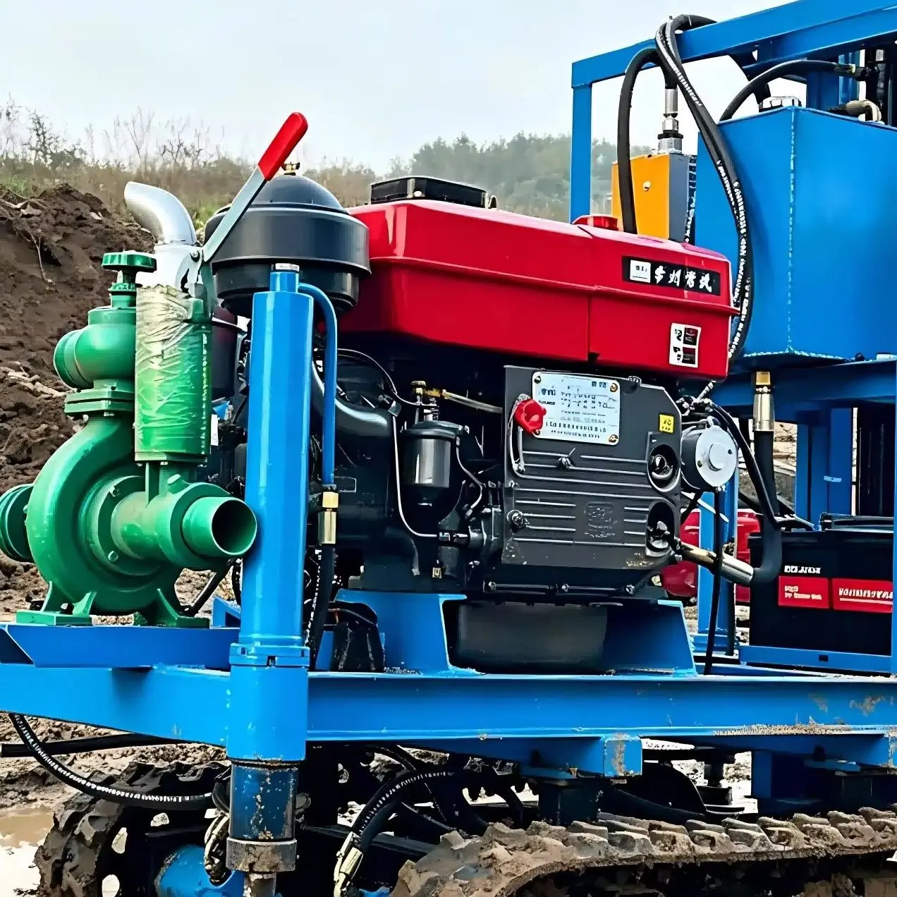 Customized Hot-Sale Small Water Well Drilling Rig 22HP Diesel Powered Portable Hydraulic Drilling Device
Customized Hot-Sale Small Water Well Drilling Rig 22HP Diesel Powered Portable Hydraulic Drilling Device