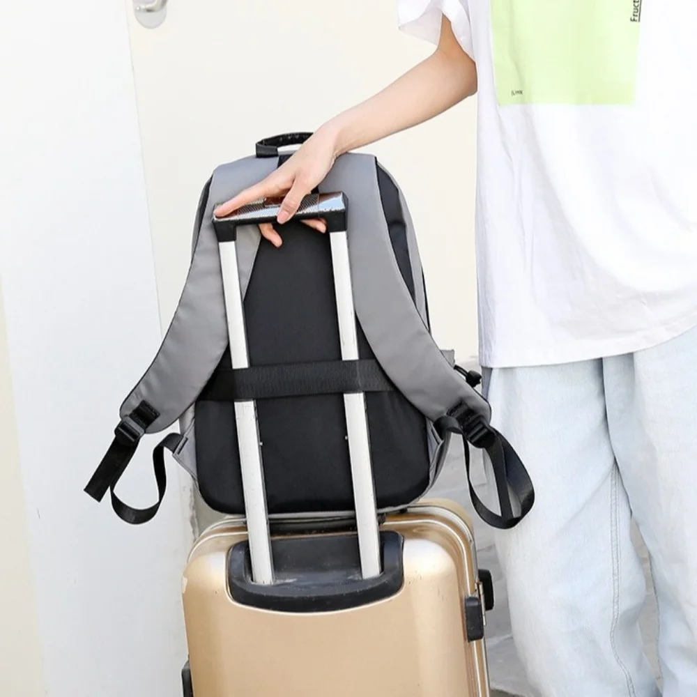 Solid Color Men Backpack Large Capacity Laptop Bag Student School Bag Lightweight Multifunctional Oxford Cloth Backpack Camping
Solid Color Men Backpack Large Capacity Laptop Bag Student School Bag Lightweight Multifunctional Oxford Cloth Backpack Camping