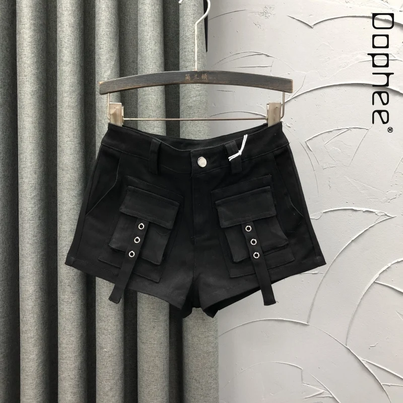 Black High Waist Casual Denim Shorts Women Trend Fashion Button Pocket Versatile Slim Shorts Commuter Style Loose Wide Leg Pants
Black High Waist Casual Denim Shorts Women Trend Fashion Button Pocket Versatile Slim Shorts Commuter Style Loose Wide Leg Pants