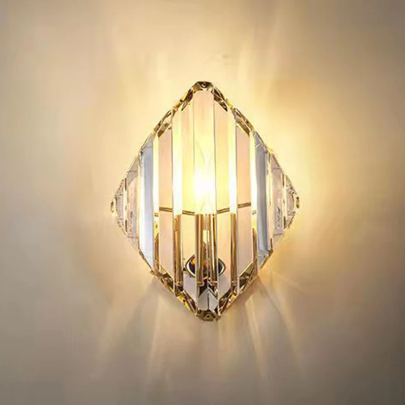 Gold Luxury Crystal Wall Light for Bedroom Living Room Bedside Hotel Sconce Light Fixtures Modern Lighting Wall Mounted Lamps
Gold Luxury Crystal Wall Light for Bedroom Living Room Bedside Hotel Sconce Light Fixtures Modern Lighting Wall Mounted Lamps