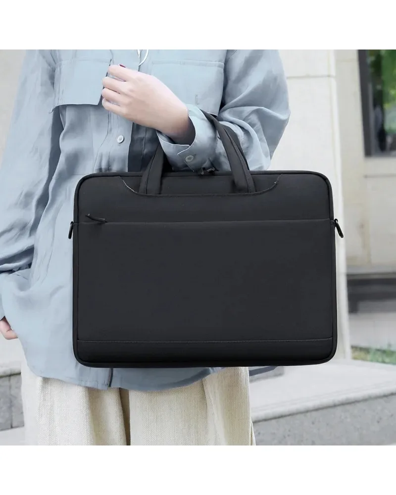 Black Large Capacity Laptop Briefcase 15.6 Inch Notebook Bag With Shoulder Strap Shockproof Business Handbag
Black Large Capacity Laptop Briefcase 15.6 Inch Notebook Bag With Shoulder Strap Shockproof Business Handbag