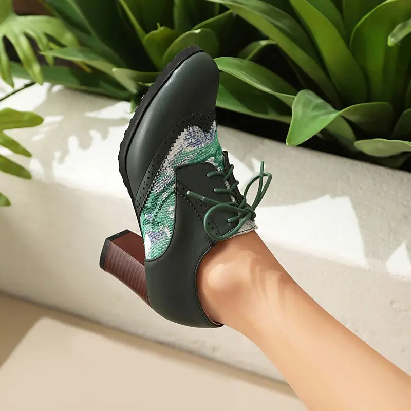 SIMLOVEYO 2025 Женские туфли-лодочки для отдыха с круглым носком и блочным каблуком 6 см, шнуровка, разноцветные, большой размер 41 42 43 44, мягкие повседневные черные
SIMLOVEYO 2025 Женские туфли-лодочки для отдыха с круглым носком и блочным каблуком 6 см, шнуровка, разноцветные, большой размер 41 42 43 44, мягкие повседневные черные