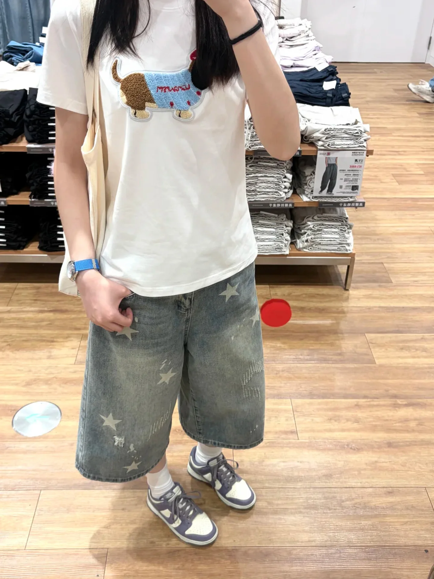 Summer 2026 High Waist Star Print Wide Leg Loose Fit Slimming Thin Denim Jeans Women's Seven-Five Light Blue Floral Vintage
Summer 2026 High Waist Star Print Wide Leg Loose Fit Slimming Thin Denim Jeans Women's Seven-Five Light Blue Floral Vintage