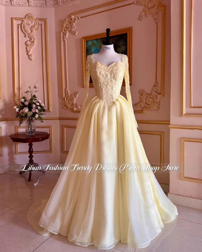 Customized Ivory Lace Muslim Wedding Dress Vintage and Elegant Pearl Islamic Bridal Gown Formal Prom Dress Engagement Dress
Customized Ivory Lace Muslim Wedding Dress Vintage and Elegant Pearl Islamic Bridal Gown Formal Prom Dress Engagement Dress