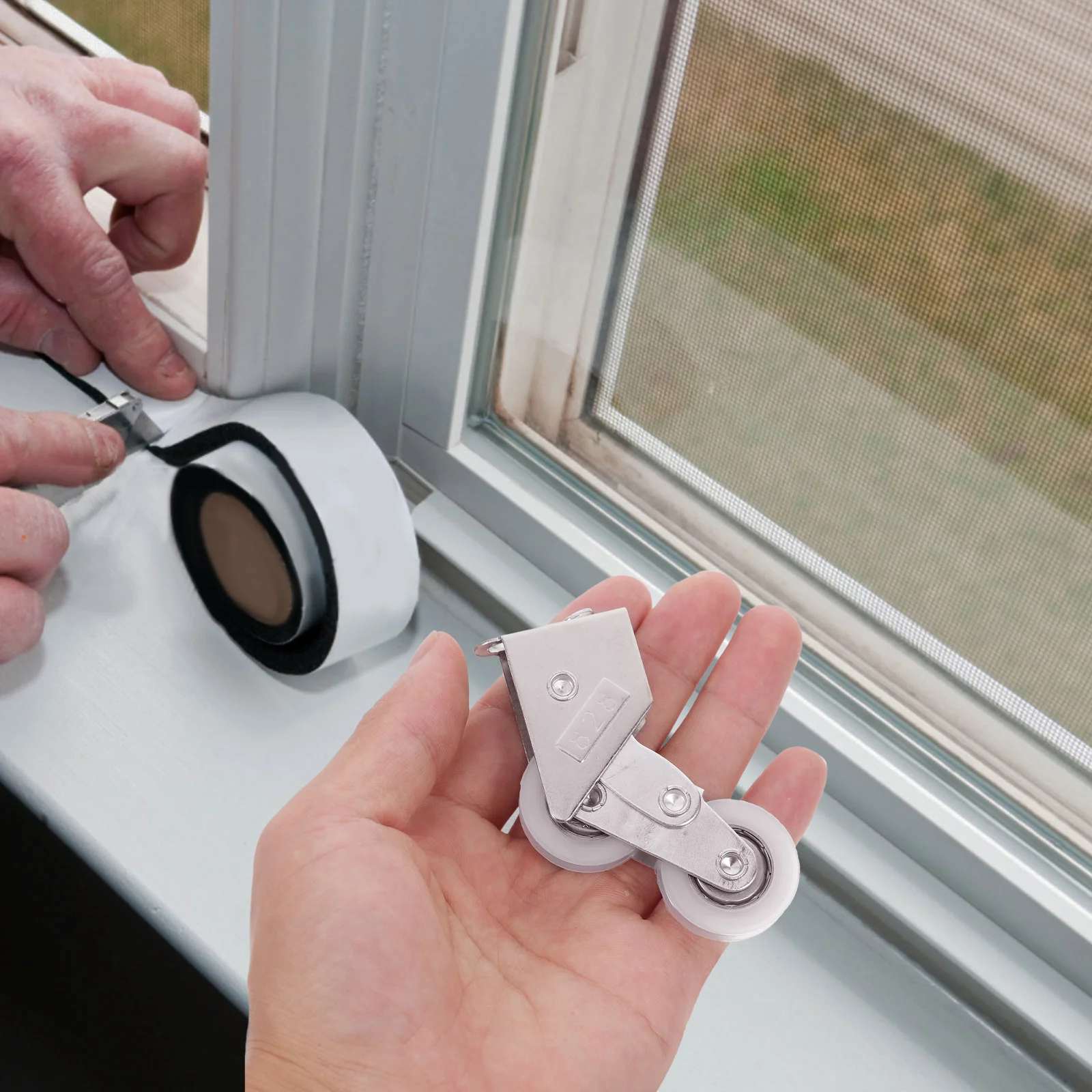 4Pcs Sliding Door Pulley Aluminum Alloy Smooth Double Wheel Window Track Replacement Patio Door Roller Hardware Accessories 
4Pcs Sliding Door Pulley Aluminum Alloy Smooth Double Wheel Window Track Replacement Patio Door Roller Hardware Accessories