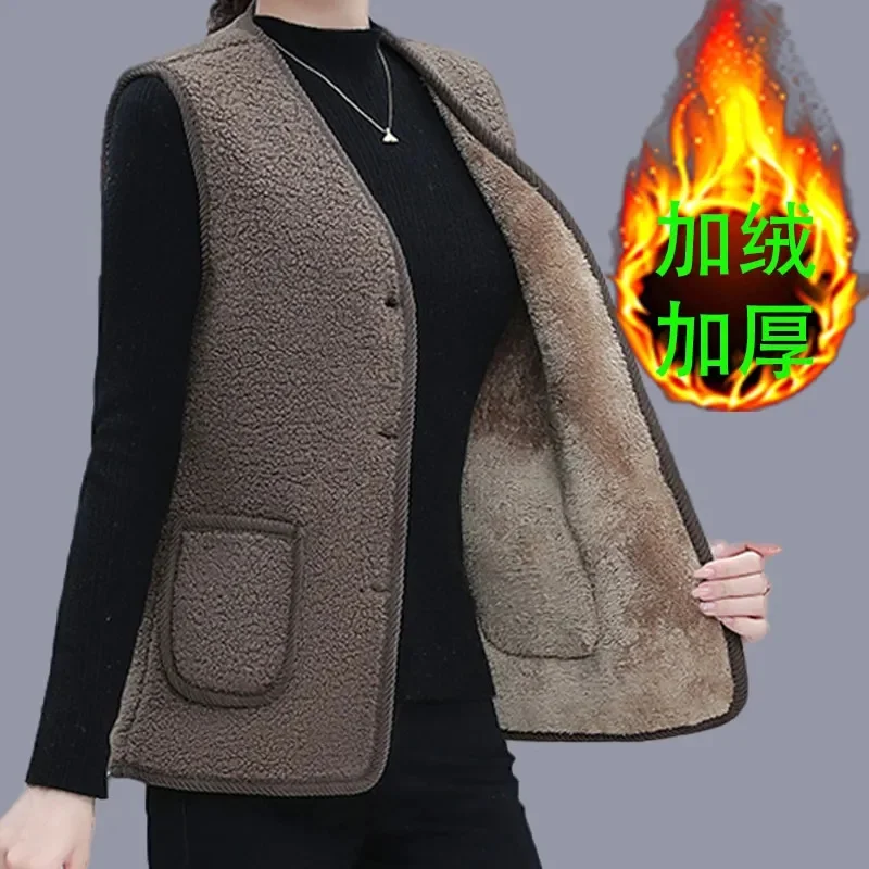 Granular Velvet Vest Jacket Female 2026Autumn Winter Middle-Aged Elderly Sleeveless Coat Women's Warm Thicken Waistcoat Overwear
Granular Velvet Vest Jacket Female 2026Autumn Winter Middle-Aged Elderly Sleeveless Coat Women's Warm Thicken Waistcoat Overwear