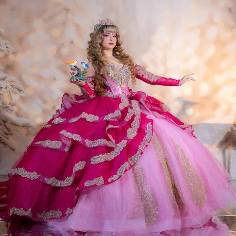 Shiny rose pink Quinceanera Dress crystal Golden decal Decal Long tail Lace layering Vestidos De 15 Quinceanera Customize
Shiny rose pink Quinceanera Dress crystal Golden decal Decal Long tail Lace layering Vestidos De 15 Quinceanera Customize