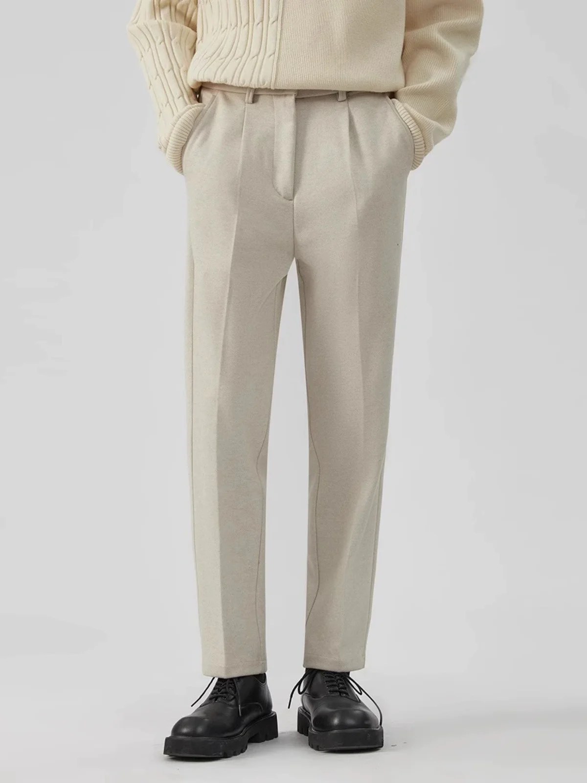 High-End Men's Woolen Suit Pants Thiened Autumn Winter Busin Casual Slim Fit Anti-Wrinkle No-Ironing Required
High-End Men's Woolen Suit Pants Thiened Autumn Winter Busin Casual Slim Fit Anti-Wrinkle No-Ironing Required