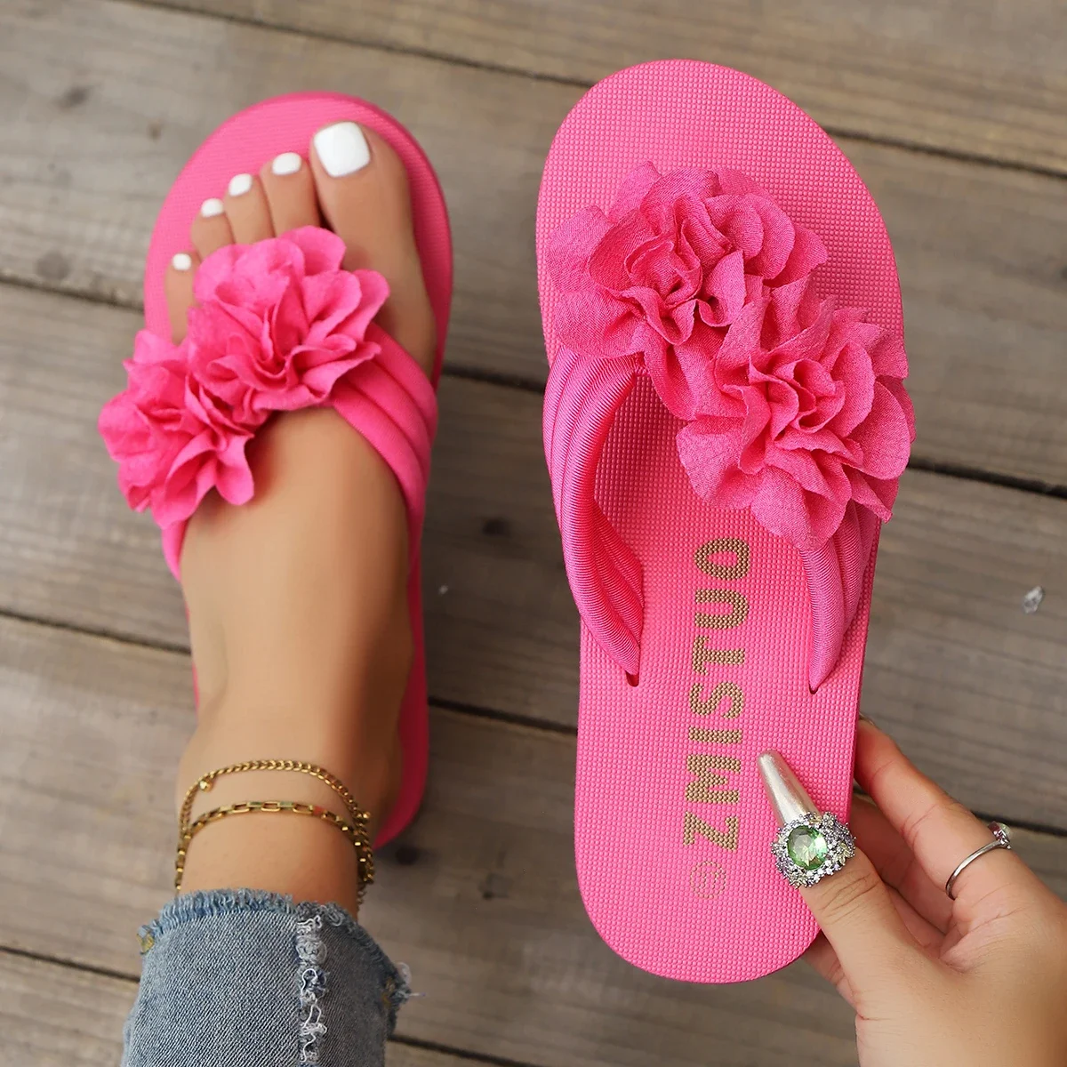 New Women Slippers Flower Decoration Casual Flat Slippers Summer Sandals Outdoor Beach Shoes Women Flip-flops Home Slides Women
New Women Slippers Flower Decoration Casual Flat Slippers Summer Sandals Outdoor Beach Shoes Women Flip-flops Home Slides Women