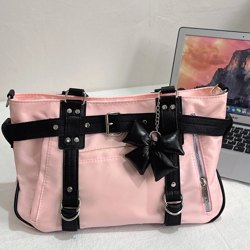 Y2k Hot Girls Nylon Shoulder Bag Sweet and Cool Girl Large Capacity Underarm Bag New Trend Street Fashion Commute Travel Handbag
Y2k Hot Girls Nylon Shoulder Bag Sweet and Cool Girl Large Capacity Underarm Bag New Trend Street Fashion Commute Travel Handbag