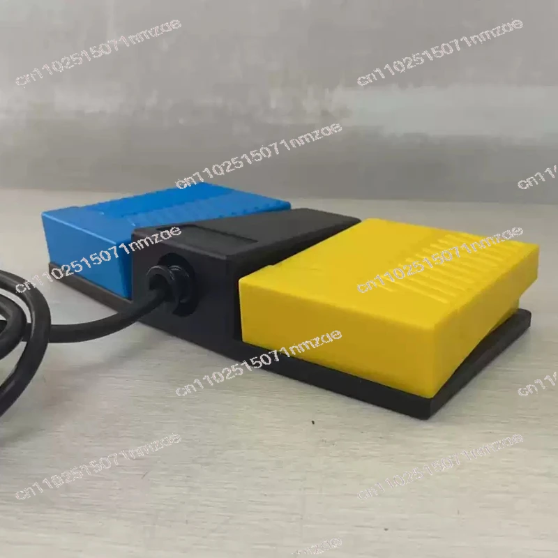 Double Pedal Main Component for Equipment Control Medical Waterproof Foot Switch, Single
Double Pedal Main Component for Equipment Control Medical Waterproof Foot Switch, Single