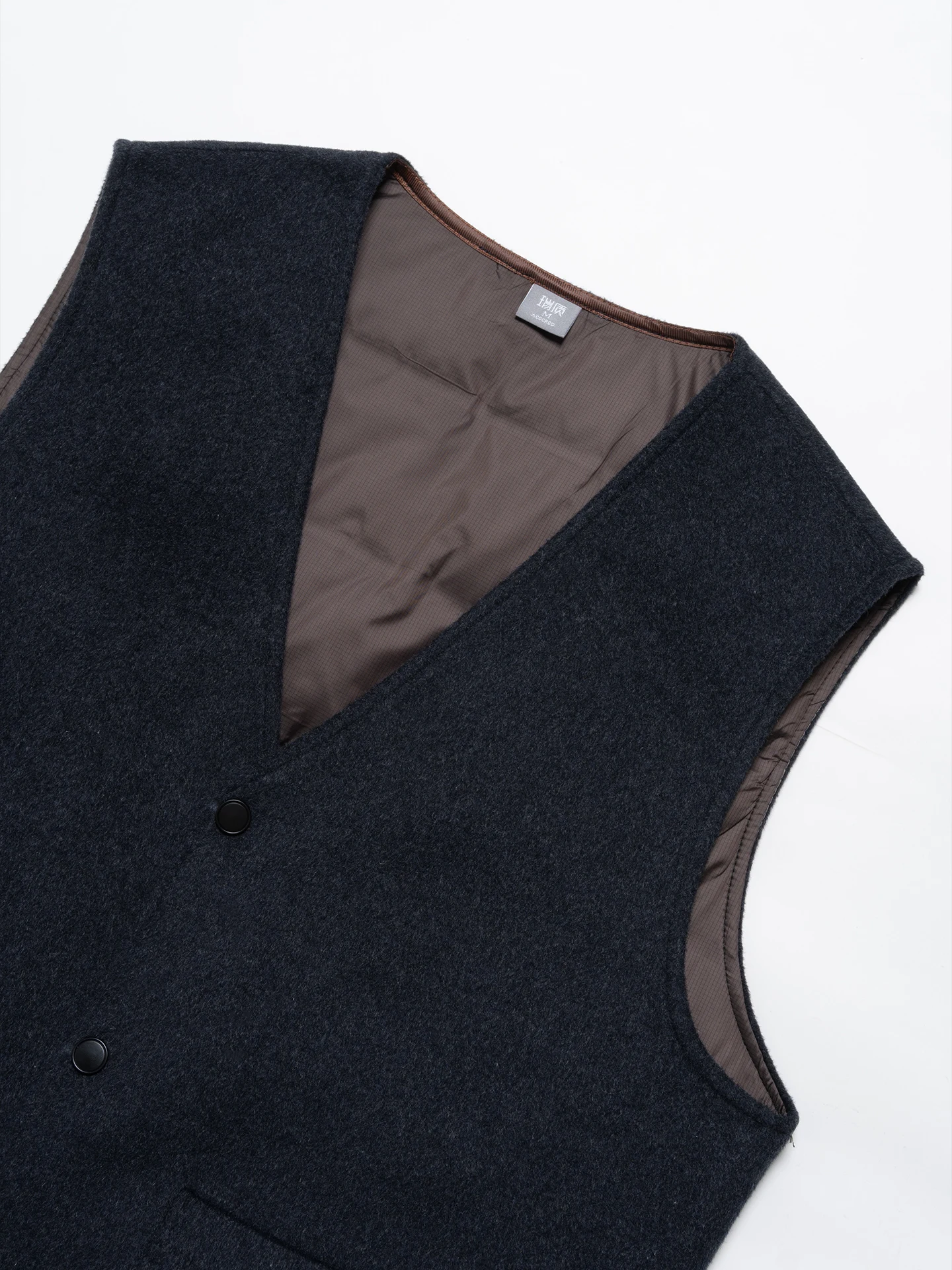 Warmth Du down Vest Double-sided Woolen Men's Loose Svel Jaet Faionable Urban Busin Casual V-ne Winter Wear
Warmth Du down Vest Double-sided Woolen Men's Loose Svel Jaet Faionable Urban Busin Casual V-ne Winter Wear