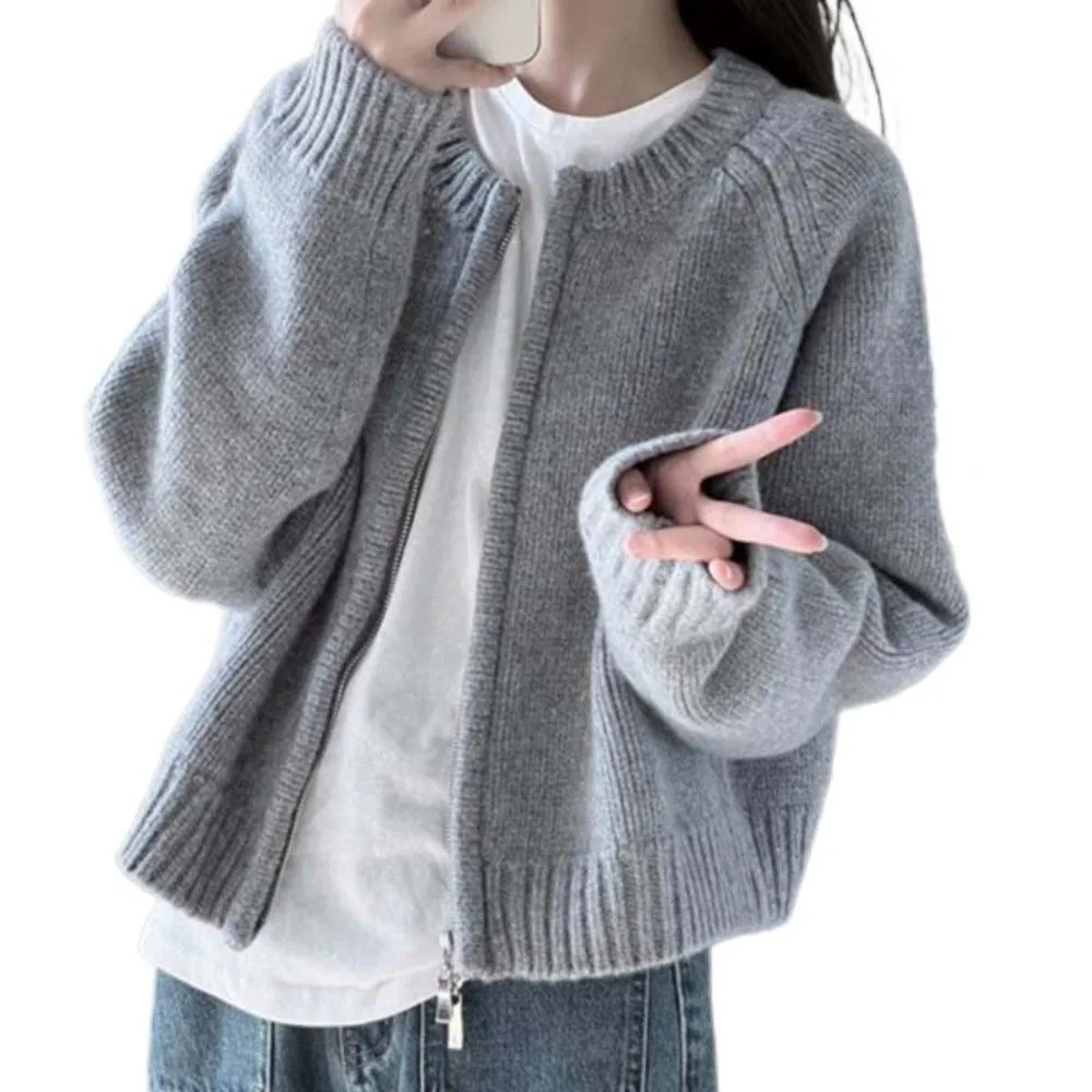 Casual Long Sleeve Grey Zipper Sweater Jacket Short Sweater Crochet Cardigans Zipper Round Collar Knitwear Coats Warm
Casual Long Sleeve Grey Zipper Sweater Jacket Short Sweater Crochet Cardigans Zipper Round Collar Knitwear Coats Warm