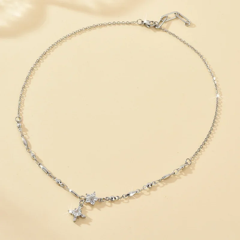 The star flower collarbone chain is a mini, exquisite, high-end and cool style necklace for women, a classic necklace
The star flower collarbone chain is a mini, exquisite, high-end and cool style necklace for women, a classic necklace